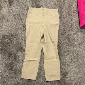 New York & Company beige ankle pants. Medium.